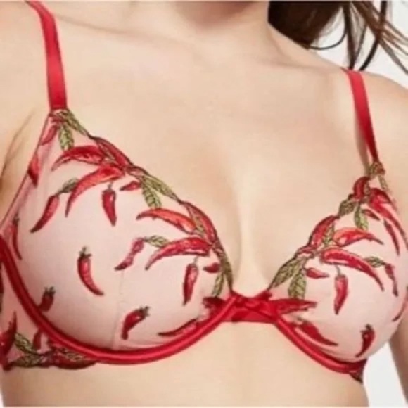 Victoria's Secret Very Sexy Unlined Chili Pepper Embroidered Floral Embroidered - Picture 3 of 9